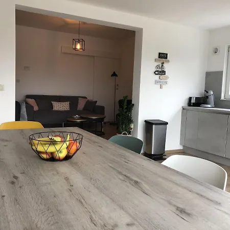 Scenic In With Balcony Casa vacanze Merlemont